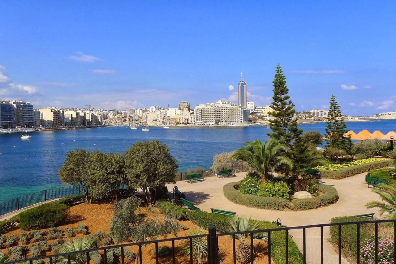 Modern 1Br Apartment Central Location Gzira Esterno foto