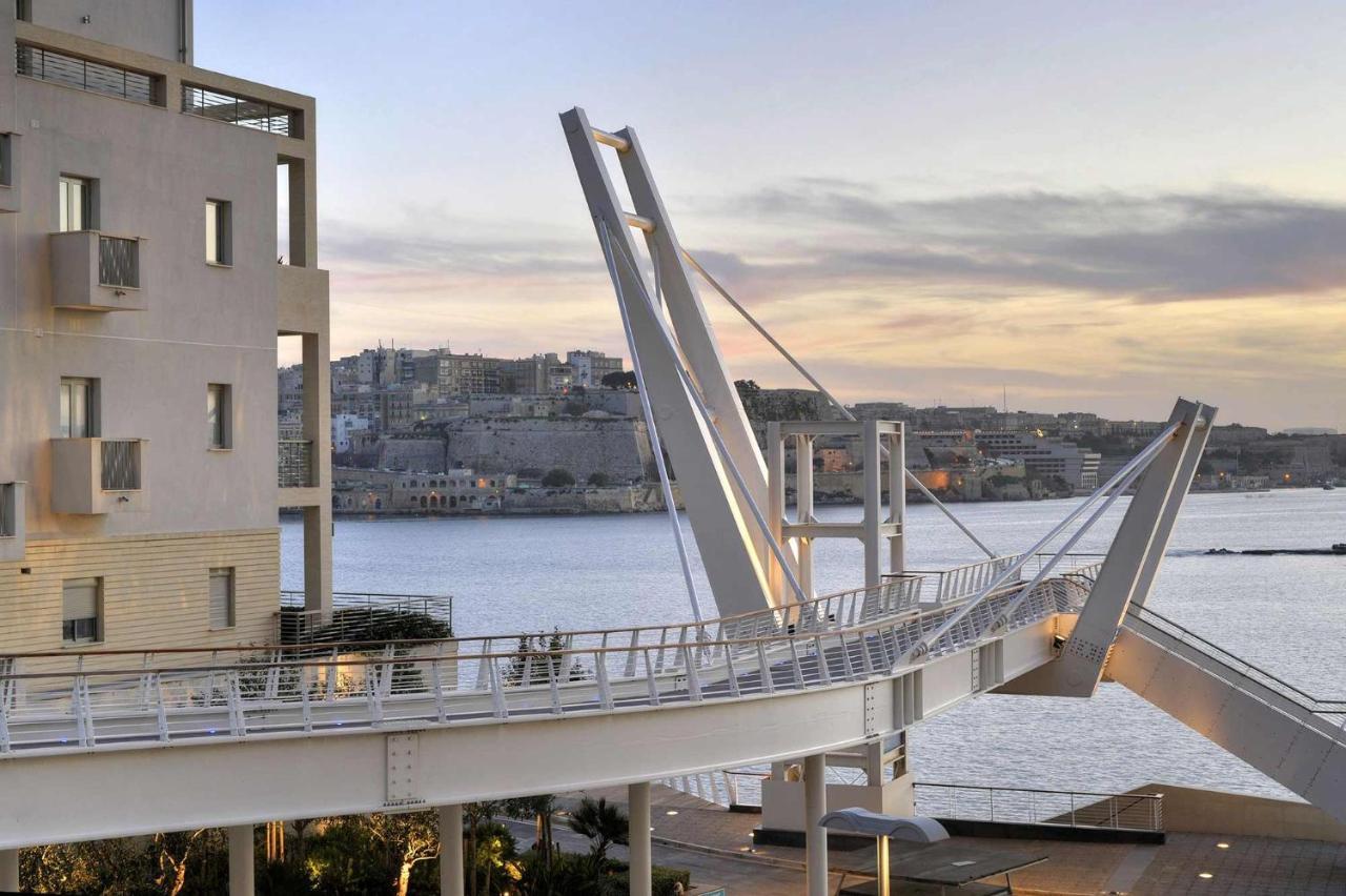 Modern 1Br Apartment Central Location Gzira Esterno foto